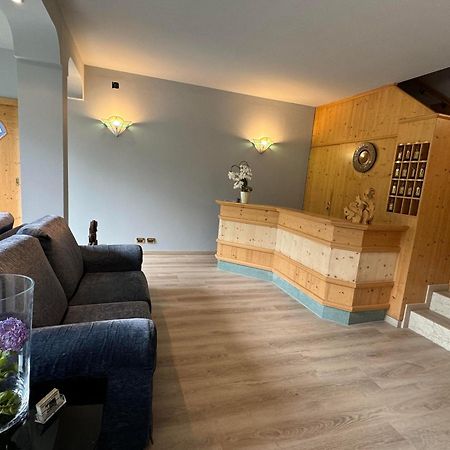 Hotel Garni Norma Madonna Eksteriør billede