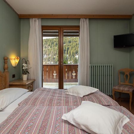 Hotel Garni Norma Madonna Eksteriør billede