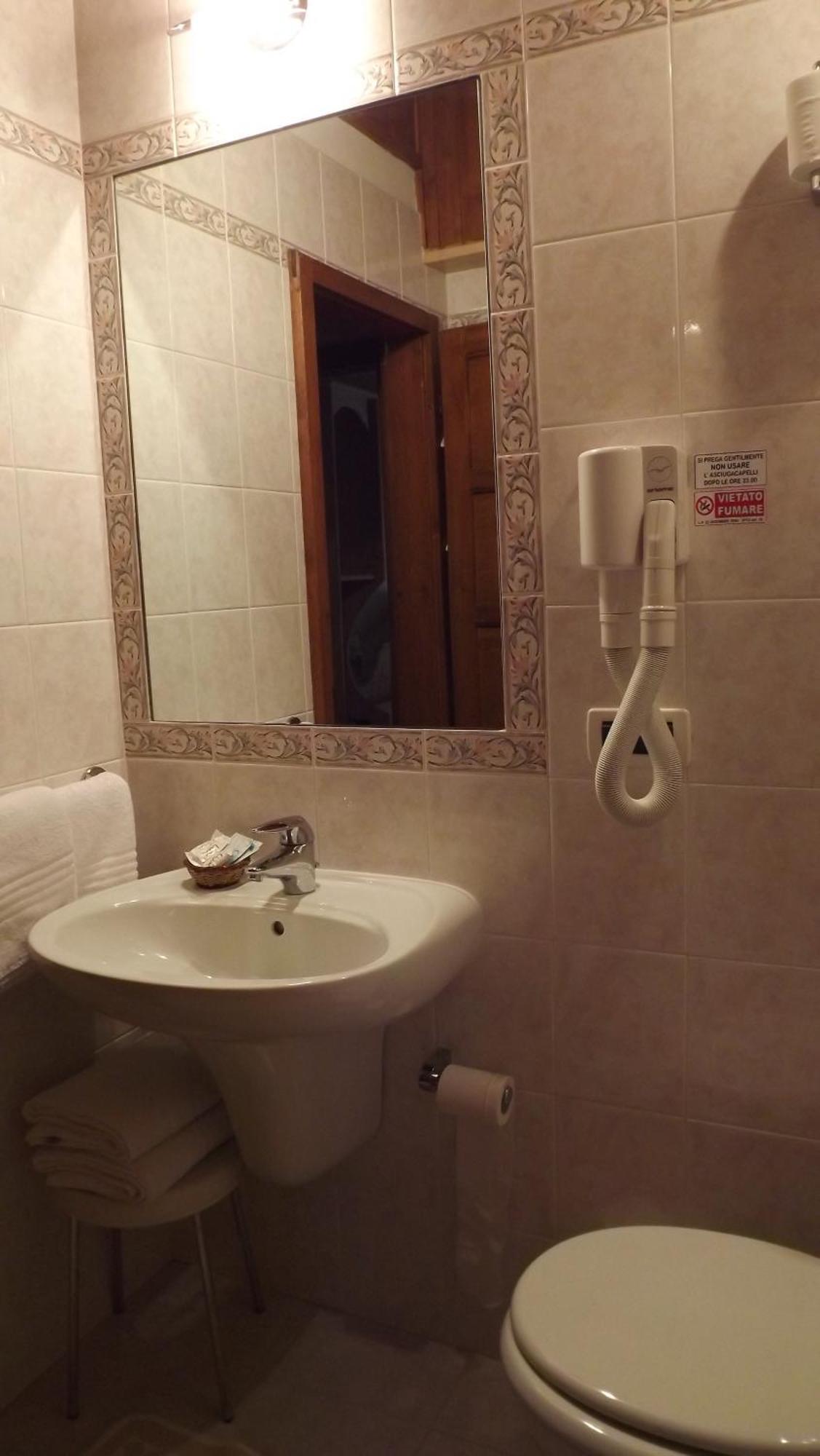 Hotel Garni Norma Madonna Eksteriør billede