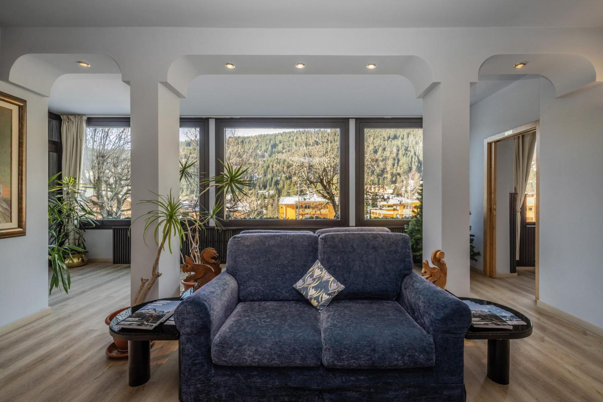 Hotel Garni Norma Madonna Eksteriør billede